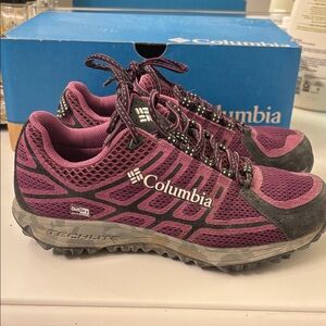 Columbia Women's Burgundy Athletic Shoes
